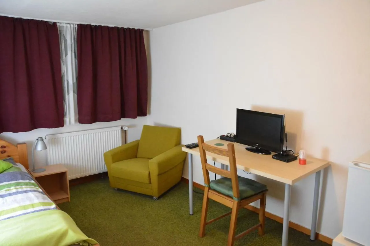Neuss-Nord Hotel 0*, Neuss
